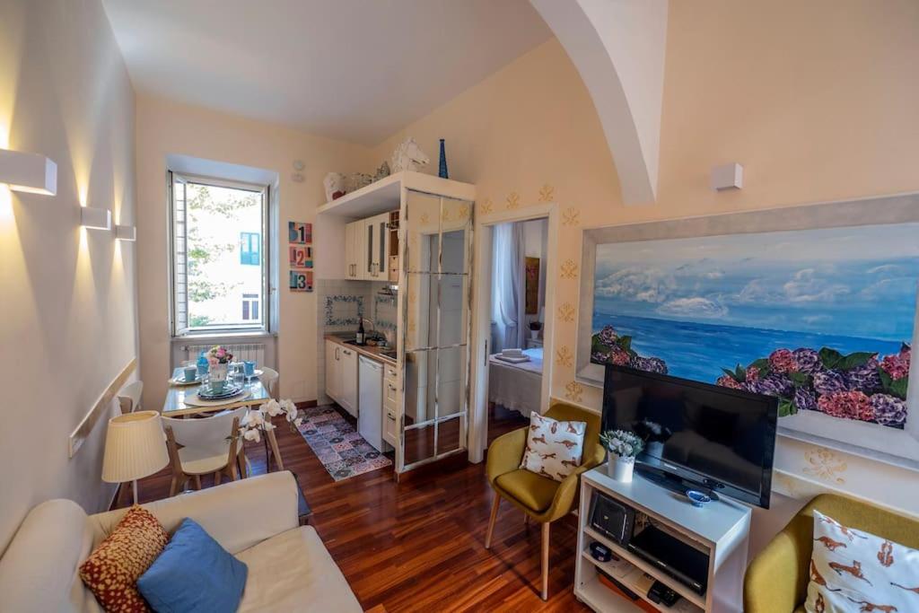 Colosseum 2br Elegance And Charm Roma